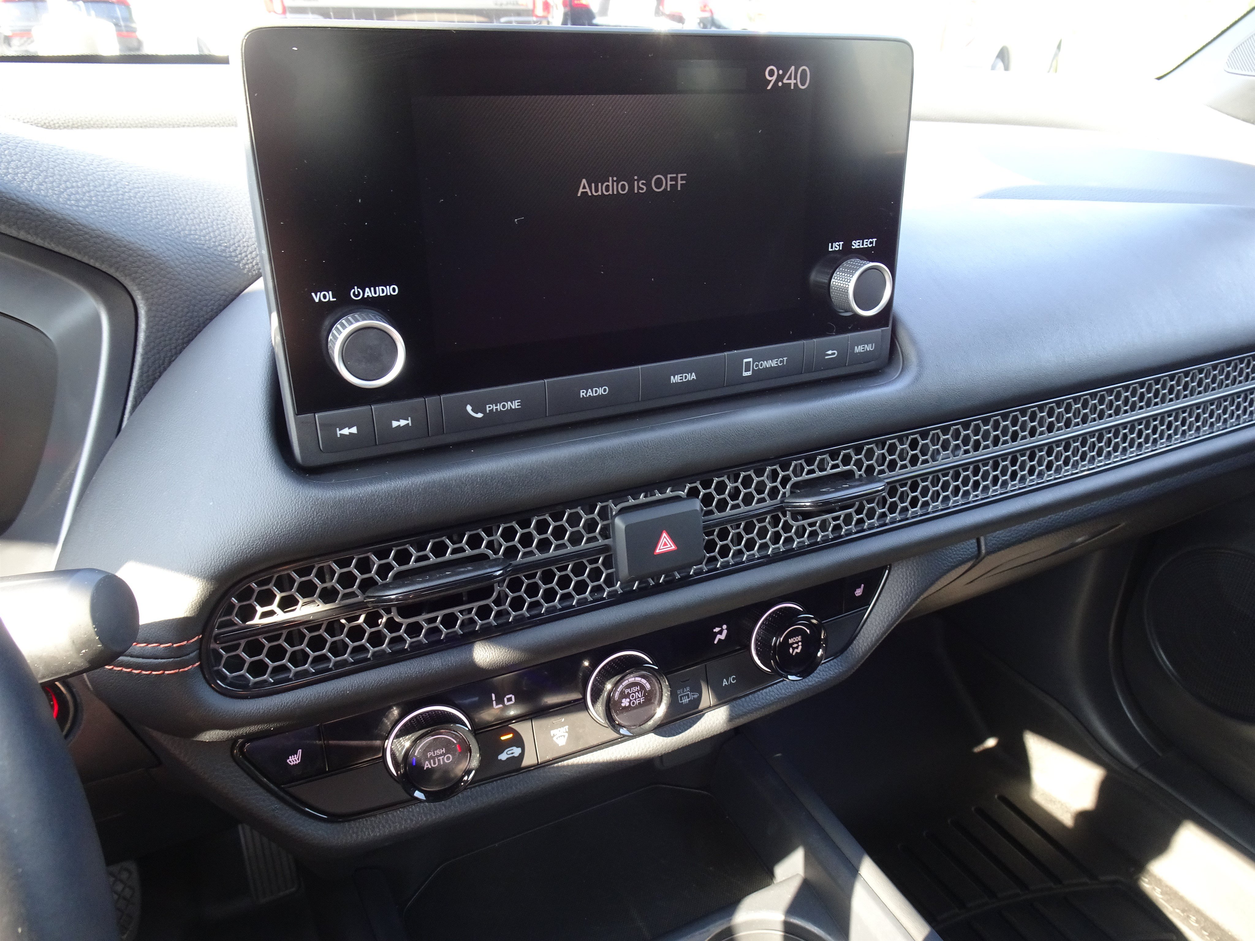 Used 2025 Honda HR-V Sport image 13