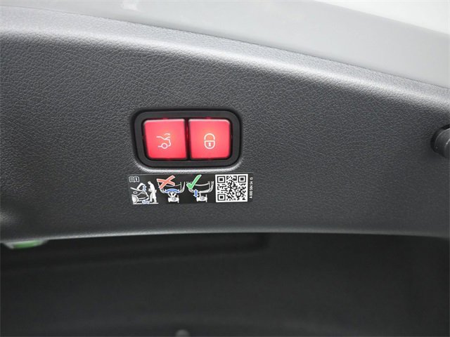 New 2026 Mercedes-Benz CLE 53 AMG 4MATIC Coupe image 25