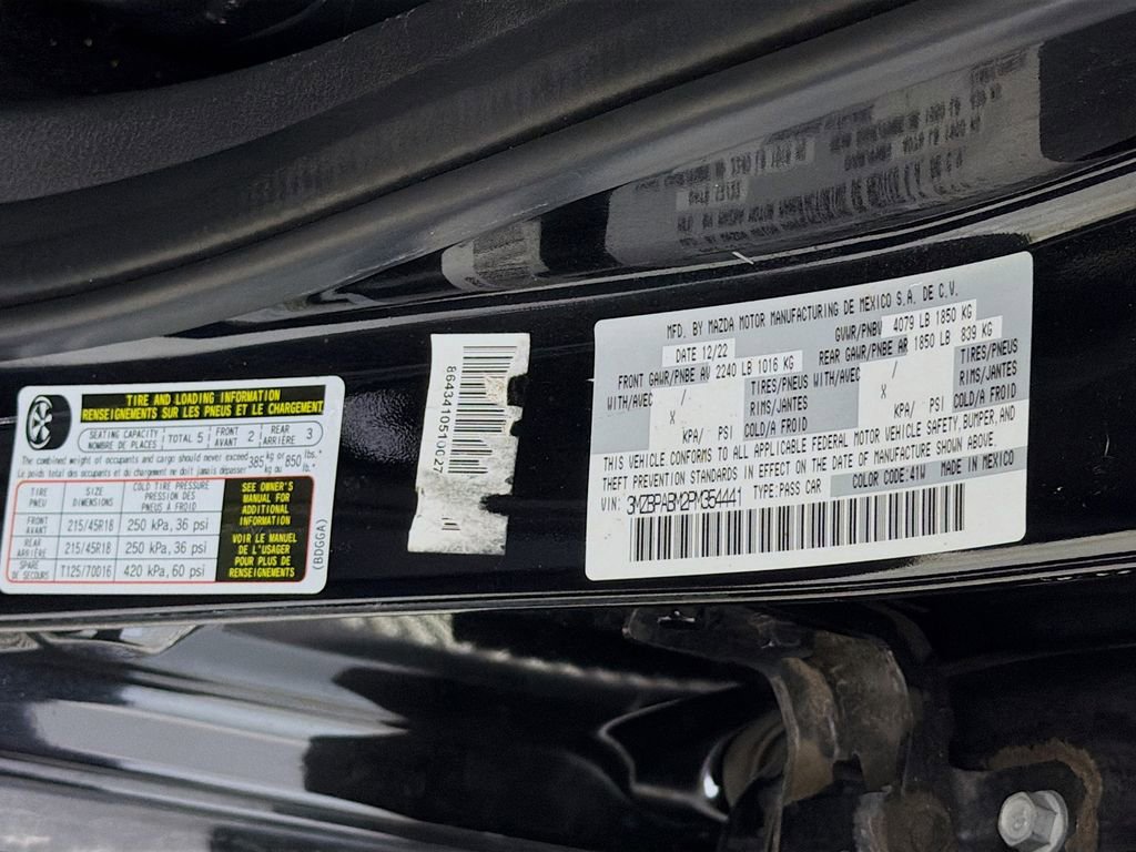 Used 2023 MAZDA MAZDA3 s image 30