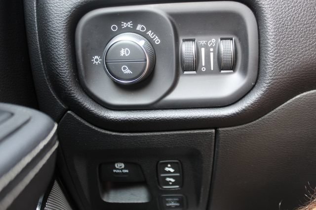 Used 2026 RAM 1500 Rebel w/ G/T Package AWD/4WD image 17