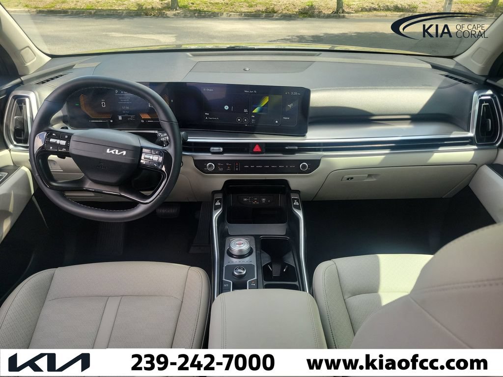 Certified 2026 Kia Sorento EX FWD image 20