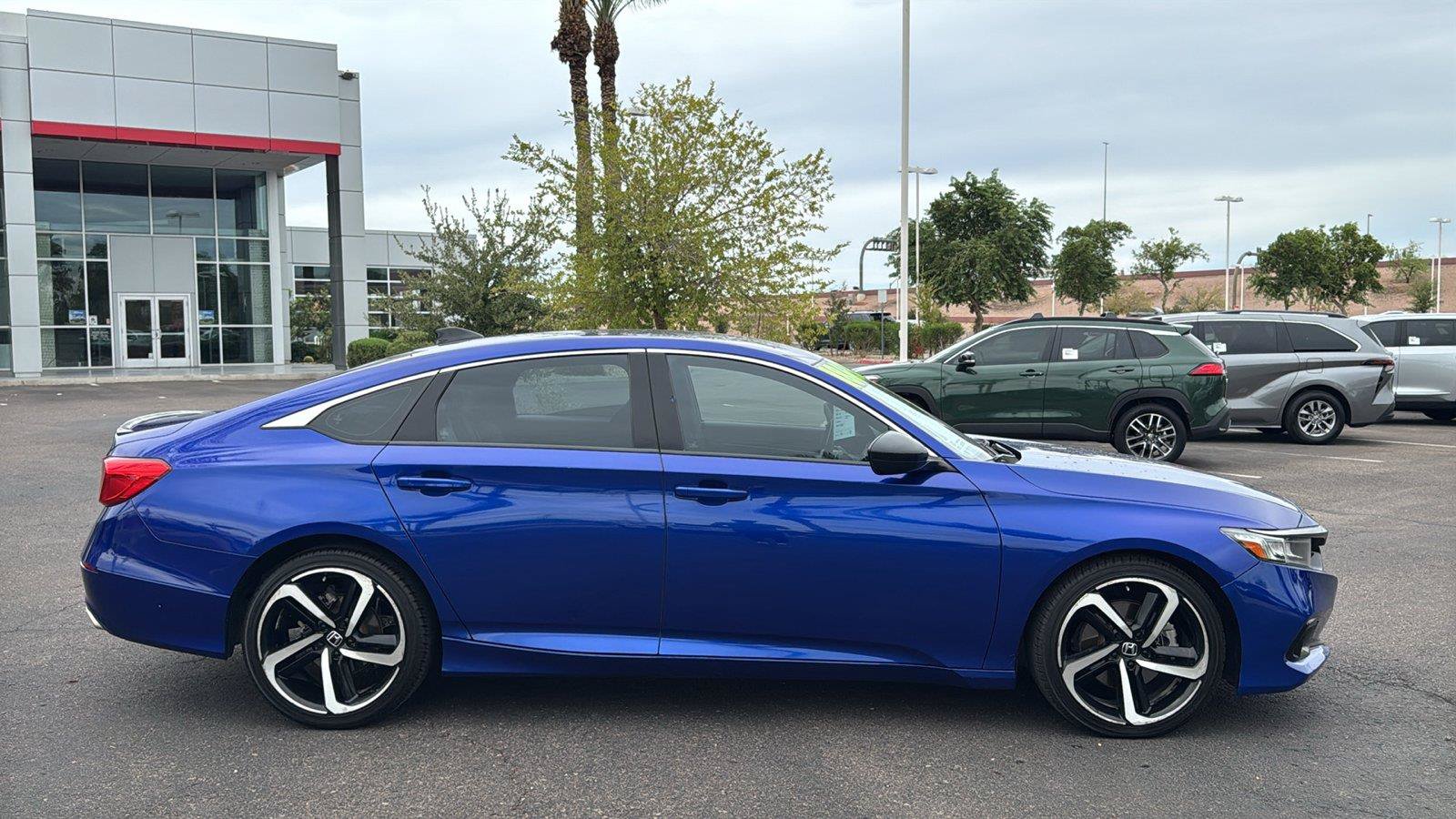 Used 2021 Honda Accord Sport image 10