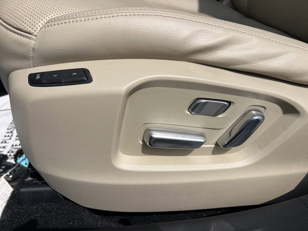 Used 2016 MAZDA CX-9 Grand Touring image 32