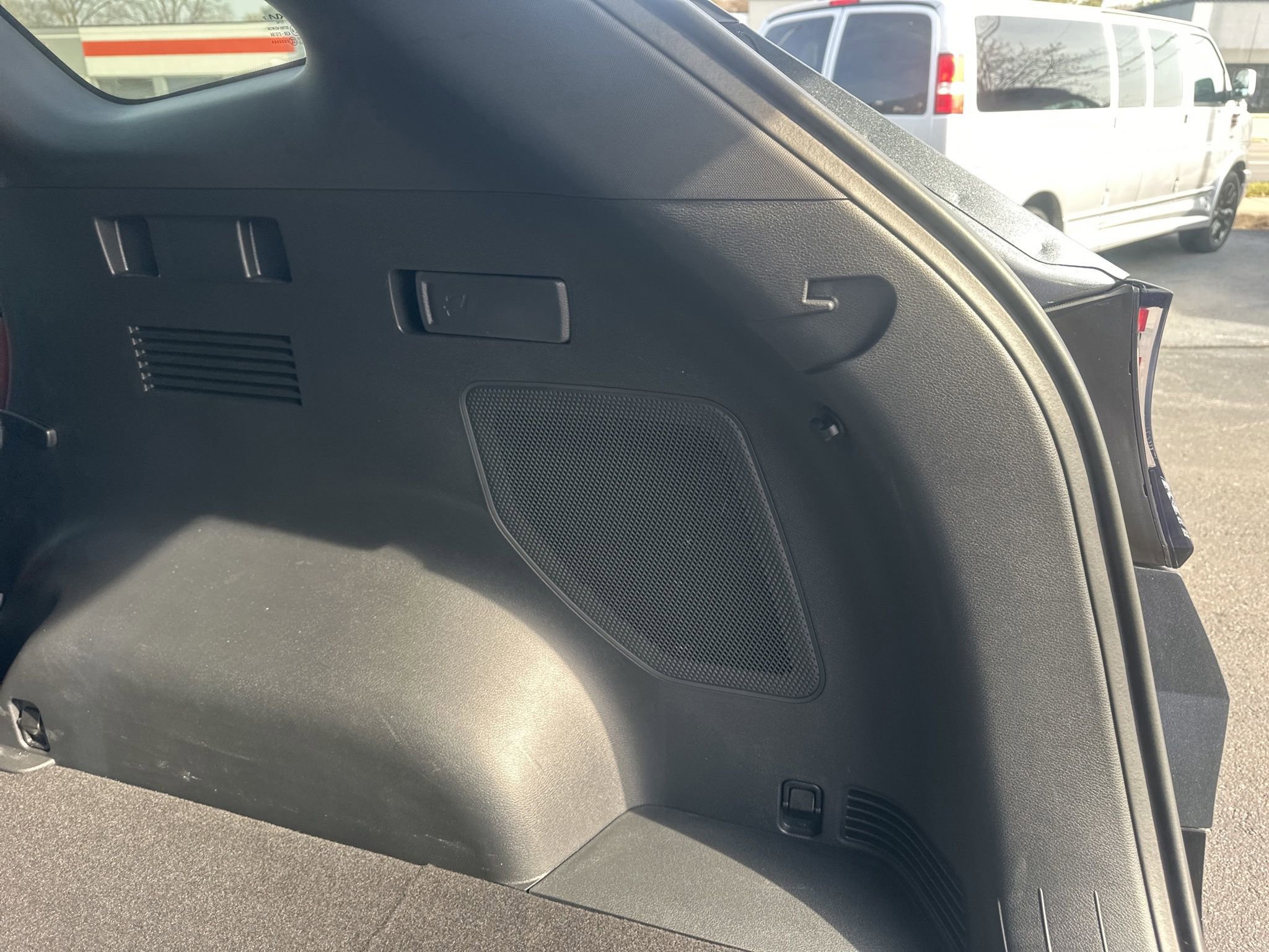 Used 2025 Kia Sportage SX FWD image 17