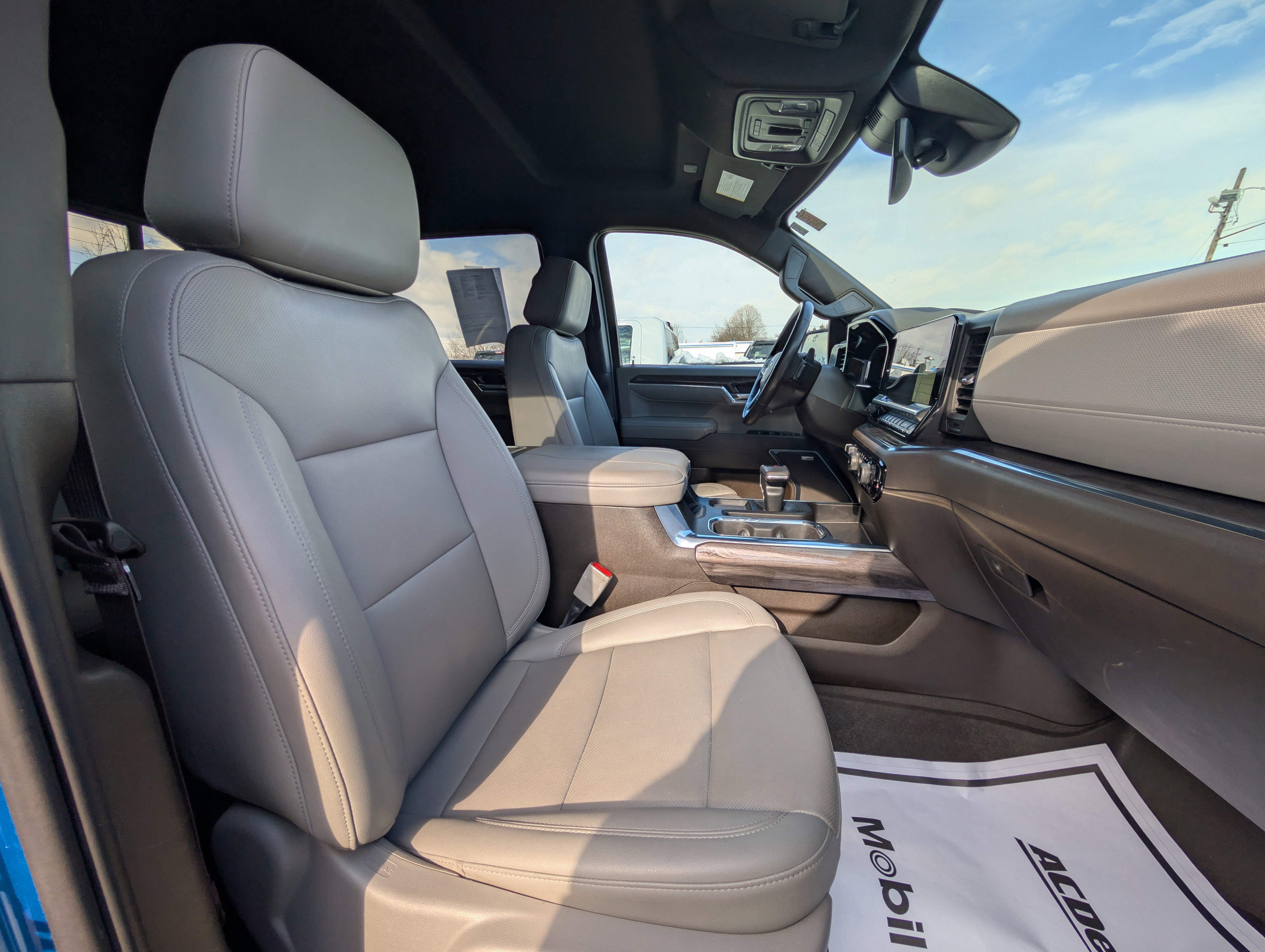 Used 2023 Chevrolet Silverado 1500 LTZ w/ LTZ Convenience Package II image 47