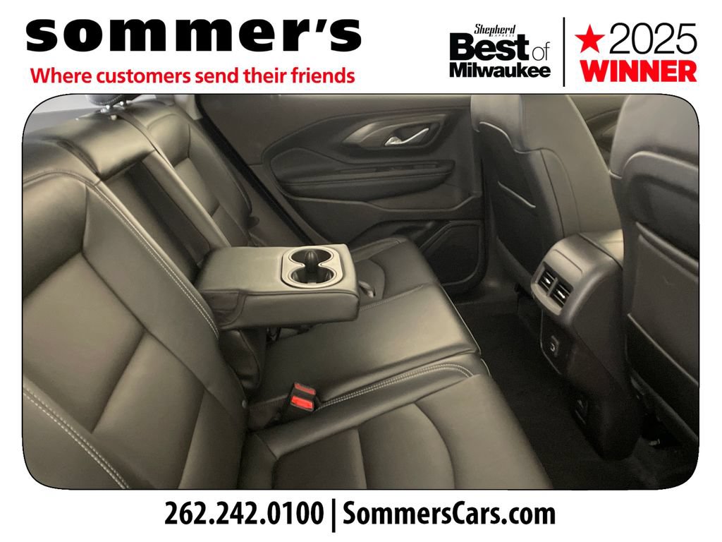 Used 2024 GMC Terrain SLT w/ Elevation Edition AWD/4WD image 26