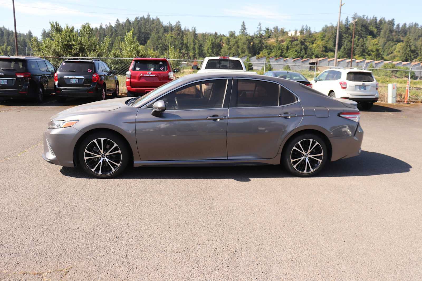 Certified 2019 Toyota Camry SE FWD image 8