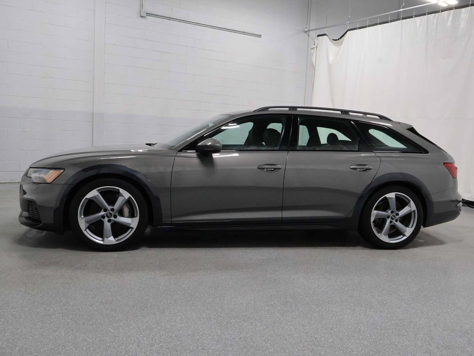 Used 2022 Audi A6 3.0T allroad Prestige AWD/4WD image 2