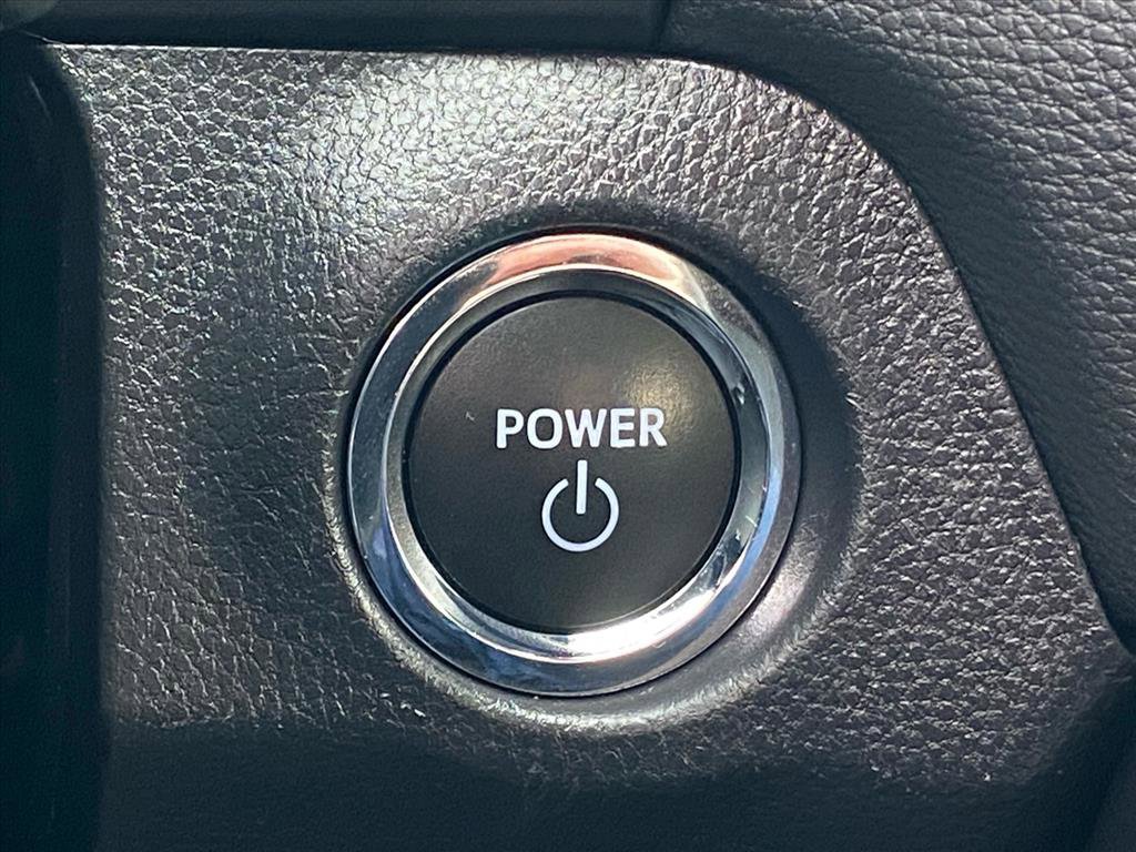 Used 2024 Toyota RAV4 XLE image 21