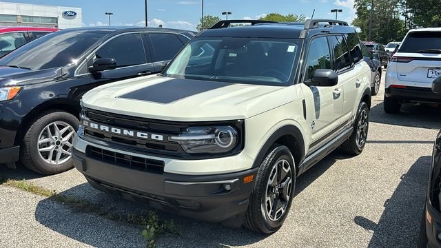 Used 2024 Ford Bronco Sport Outer Banks AWD/4WD image 2