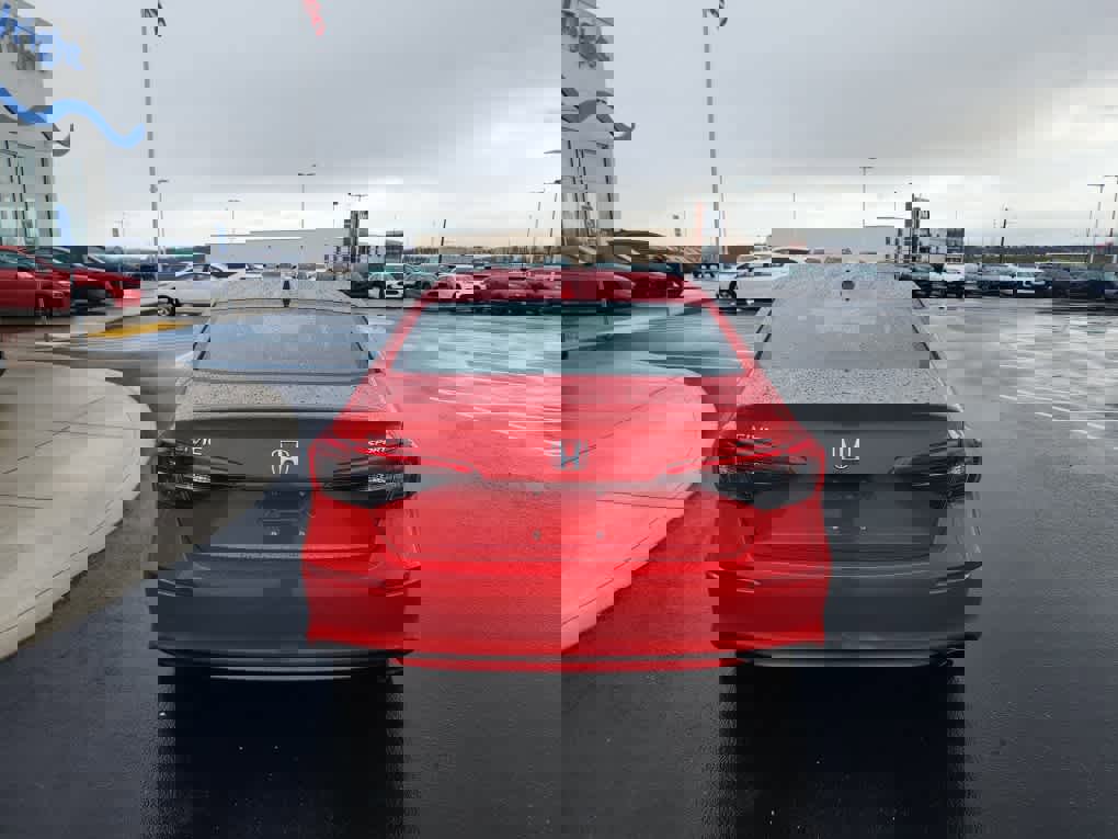 Used 2022 Honda Civic Sport image 3