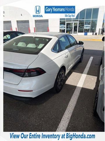 Used 2024 Honda Accord EX image 9
