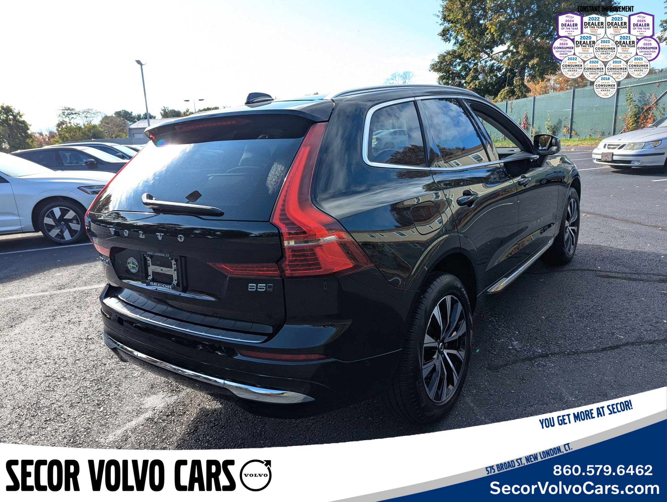 Certified 2023 Volvo XC60 B5 Plus image 4