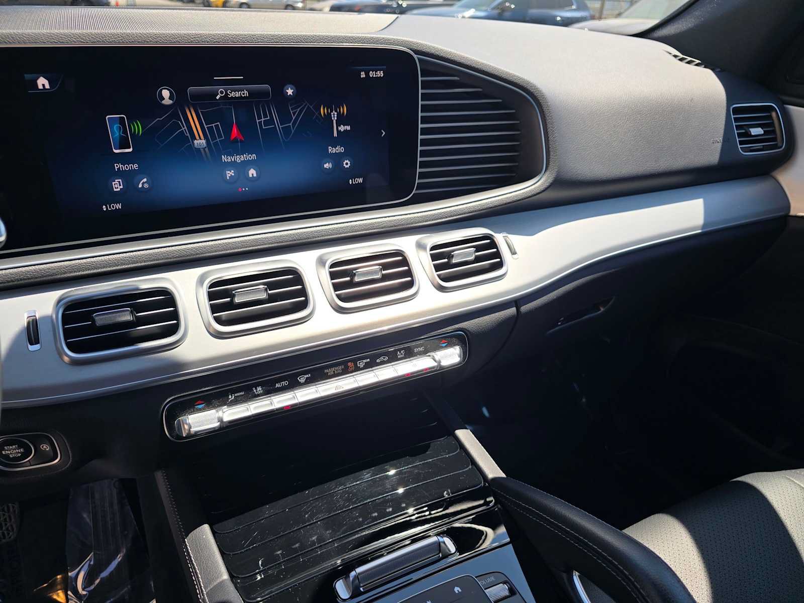 Used 2025 Mercedes-Benz GLE 350 4MATIC image 28