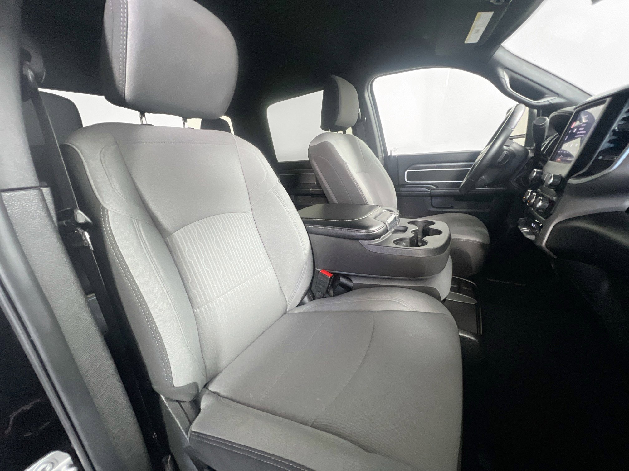 Used 2024 RAM 2500 Big Horn image 30