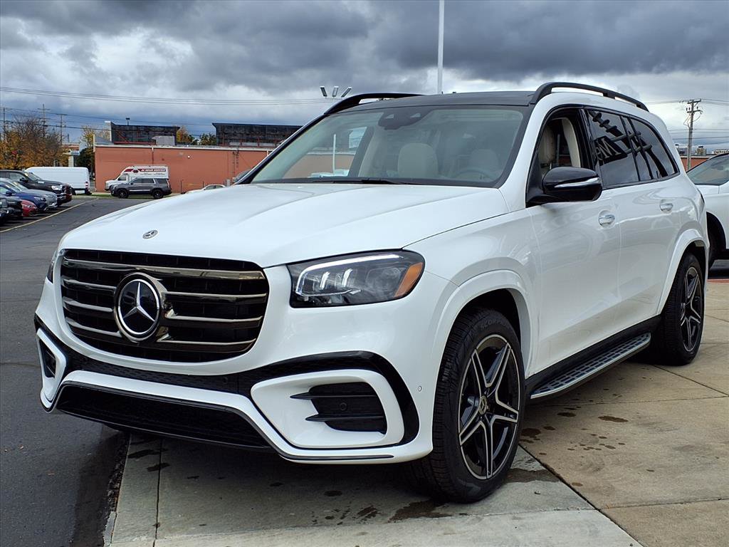 New 2026 Mercedes-Benz GLS 450 4MATIC image 3