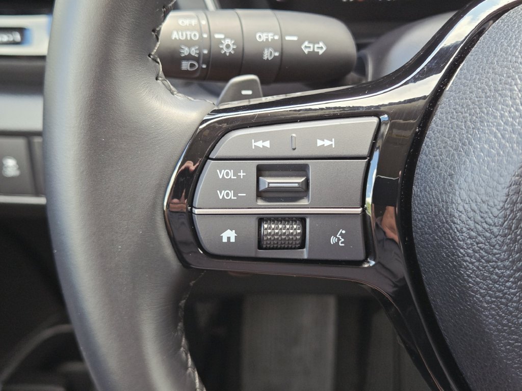 Certified 2025 Honda Pilot EX-L image 28