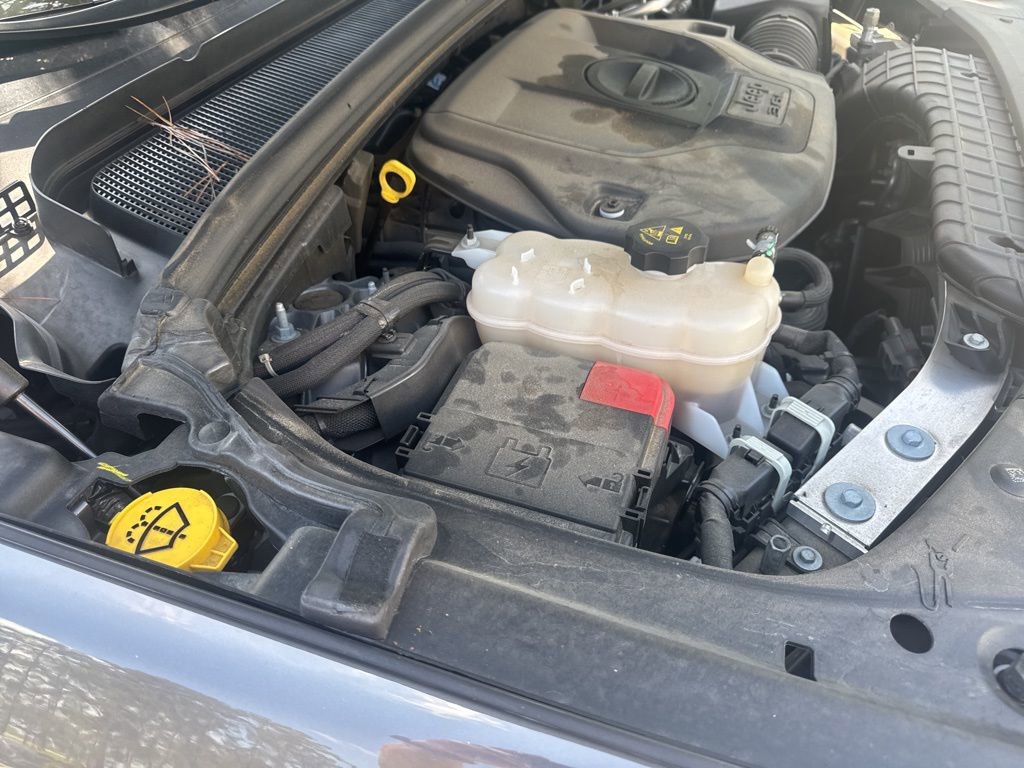 Used 2023 Jeep Grand Cherokee Overland image 16