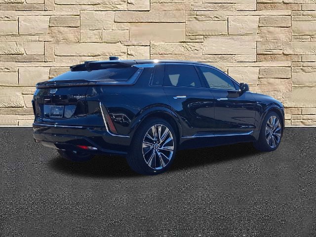 Certified 2026 Cadillac Lyriq Signature Luxury w/ Nappa Leather Package AWD/4WD image 4