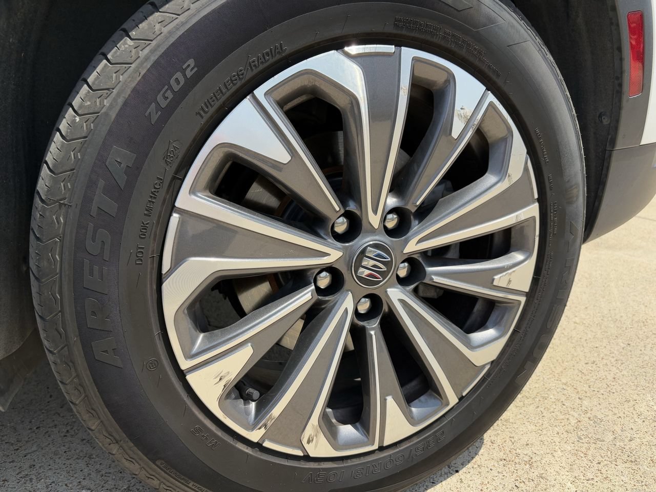 Used 2024 Buick Envision Preferred AWD/4WD image 11