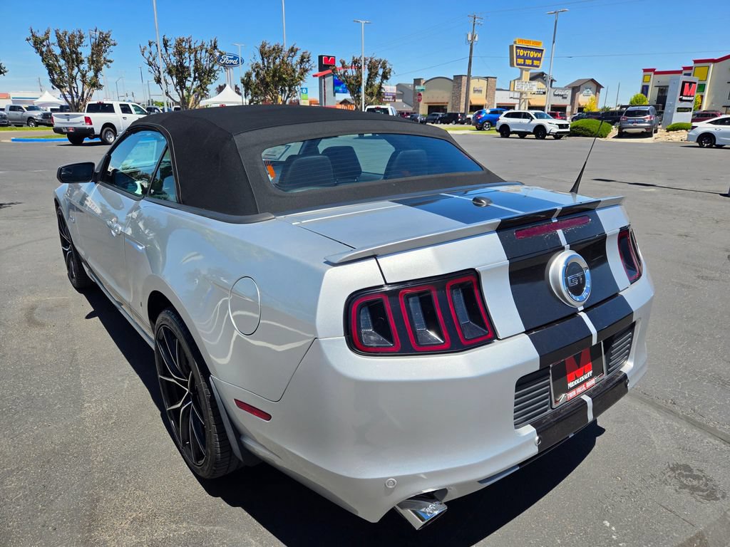 Used 2013 Ford Mustang GT Premium RWD image 23