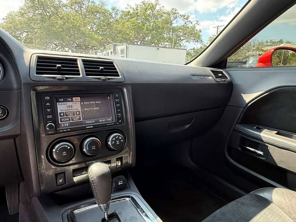 Used 2010 Dodge Challenger SRT8 w/ SRT Option Group II RWD image 17