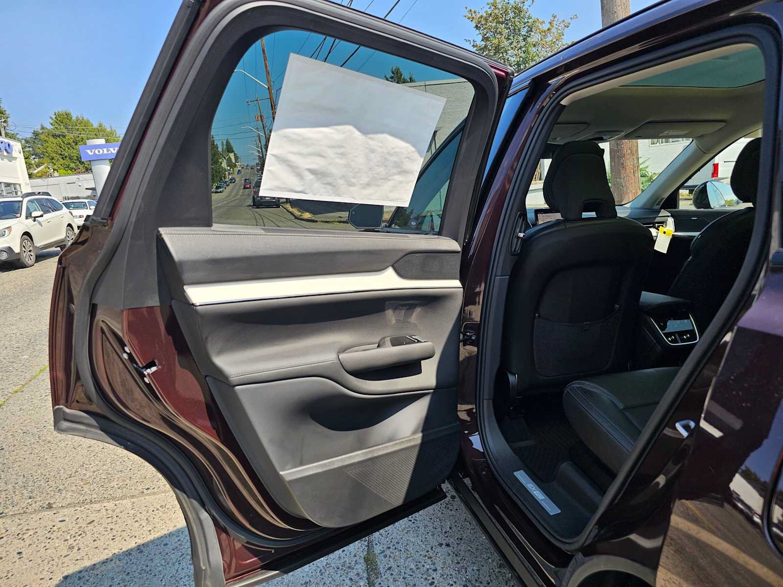 New 2026 Volvo EX90 Ultra AWD/4WD image 18