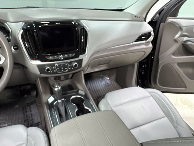 Used 2020 Chevrolet Traverse LT AWD/4WD image 23