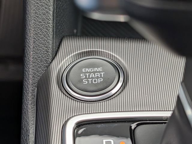 Used 2026 Kia Sportage SX FWD image 19