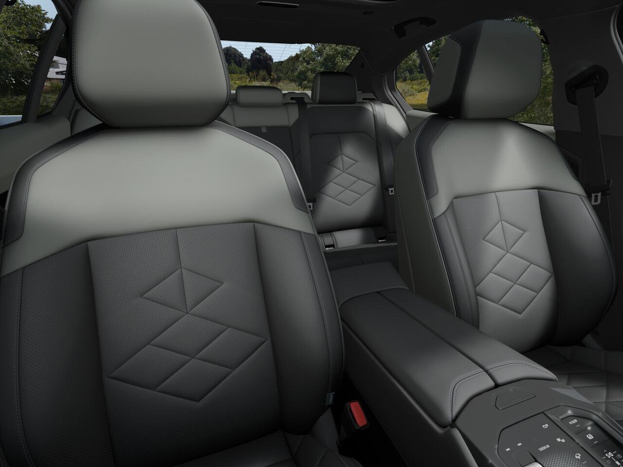 New 2027 BMW 550e xDrive image 11