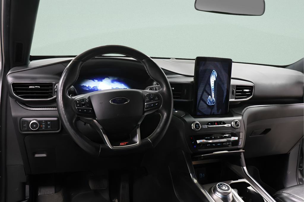 Used 2020 Ford Explorer ST w/ ST Street Pack image 9