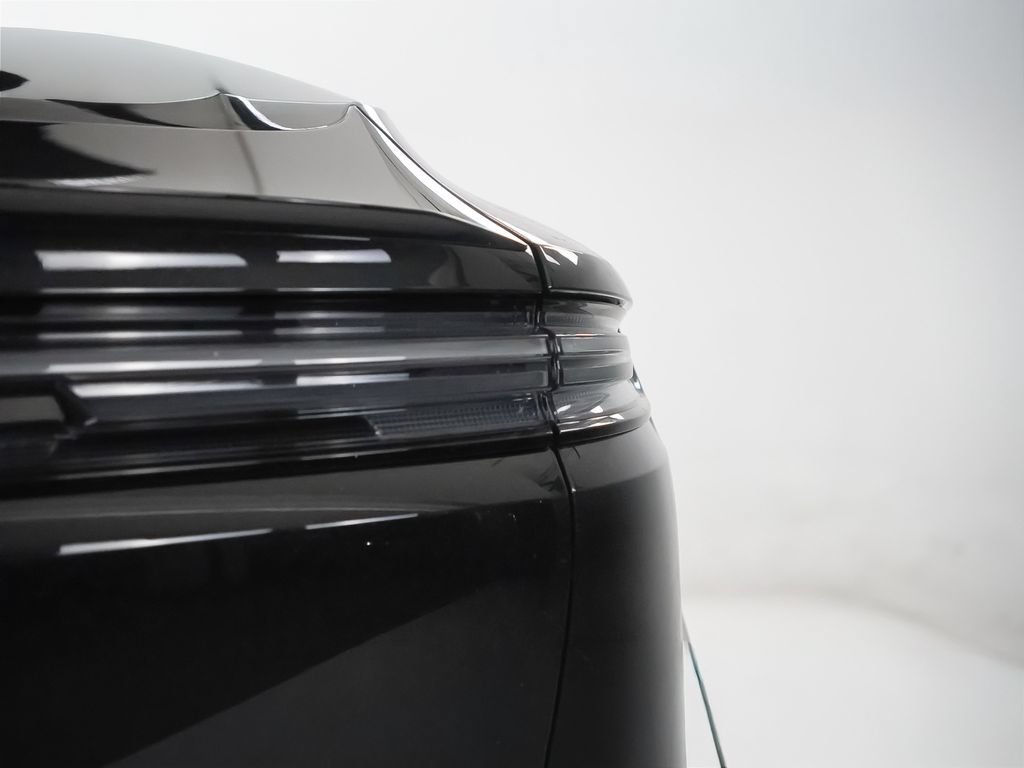 Certified 2026 Porsche Cayenne Coupe AWD/4WD image 12