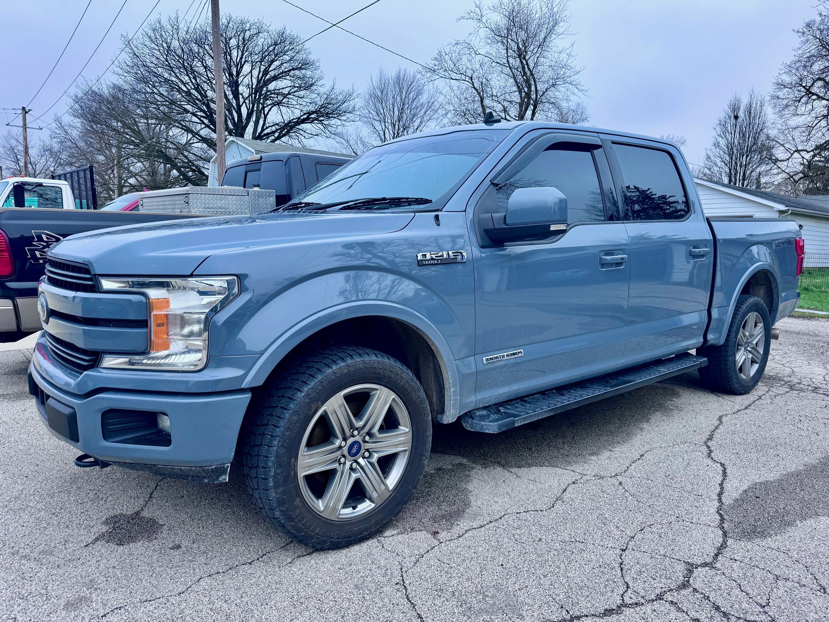 Used 2019 Ford F150 Lariat image 3