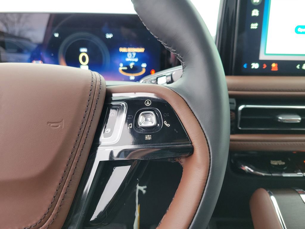 New 2026 Lincoln Aviator Reserve image 25