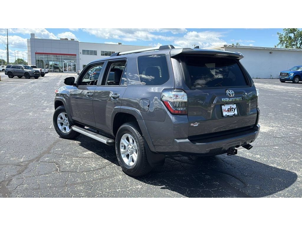 Certified 2019 Toyota 4Runner SR5 Premium AWD/4WD image 5