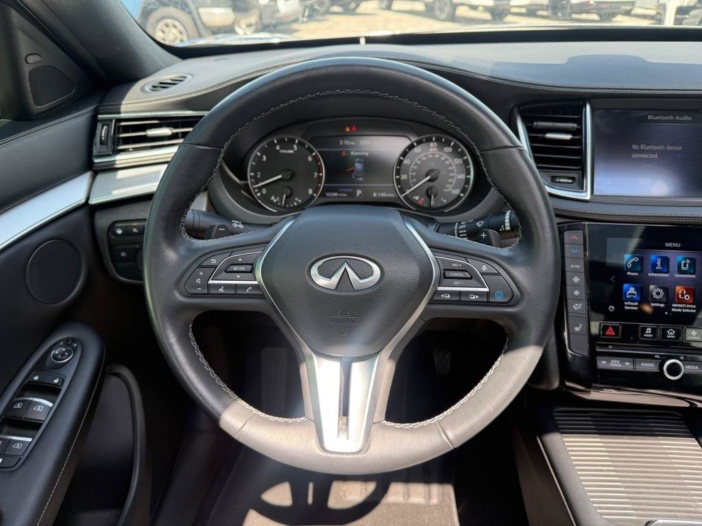 Used 2021 INFINITI QX50 Luxe w/ Appearance Package AWD/4WD image 13