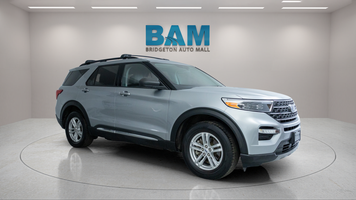 Used 2023 Ford Explorer XLT w/ Equipment Group 202A AWD/4WD video 1