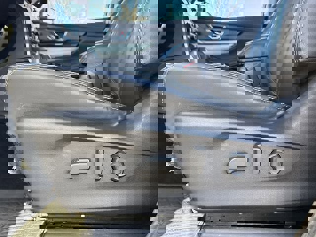 Used 2022 Subaru Ascent Limited image 26