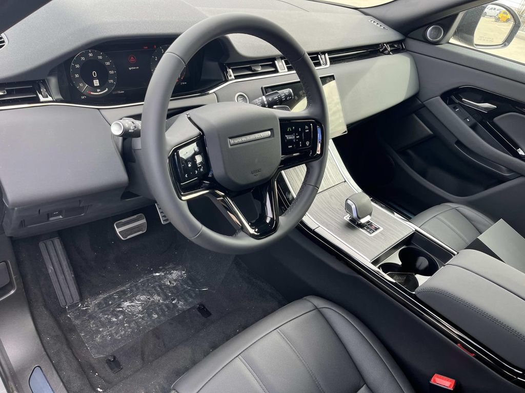 New 2026 Land Rover Range Rover Evoque Dynamic SE AWD/4WD image 11