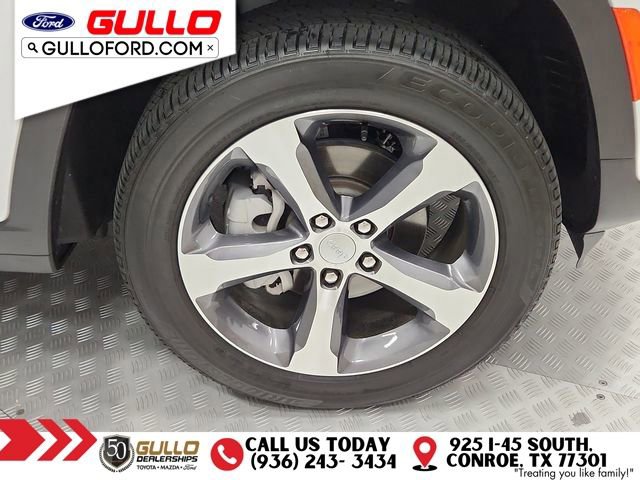 Used 2025 Jeep Grand Cherokee Limited image 30