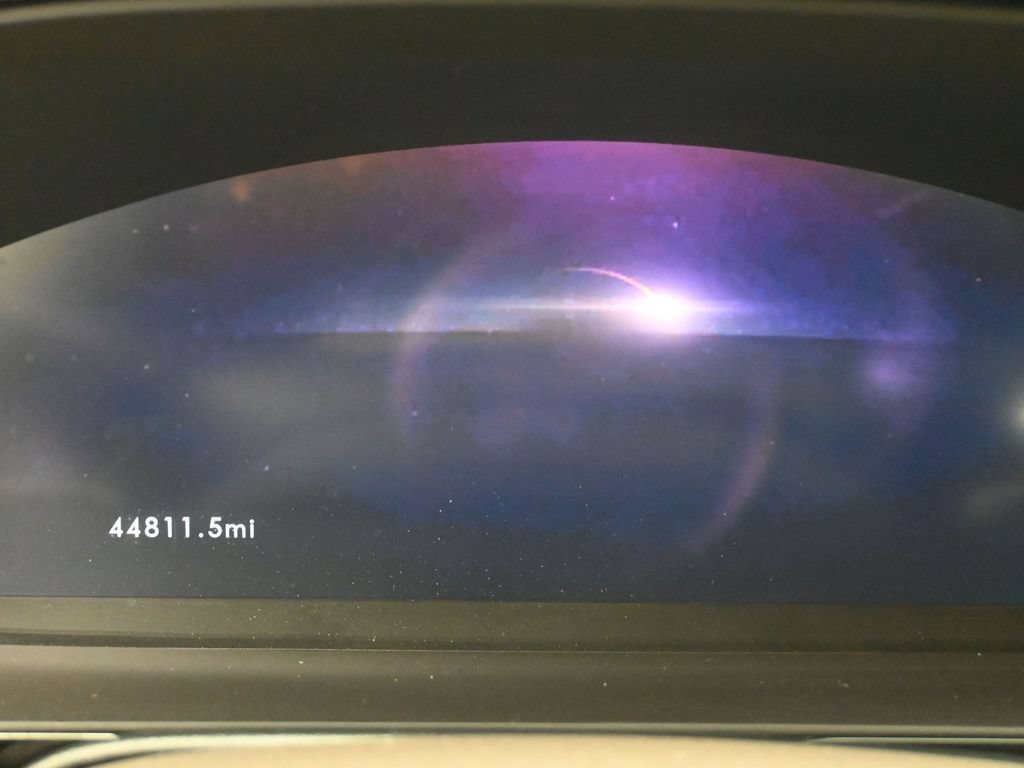 Used 2021 Lincoln Corsair Reserve FWD image 11