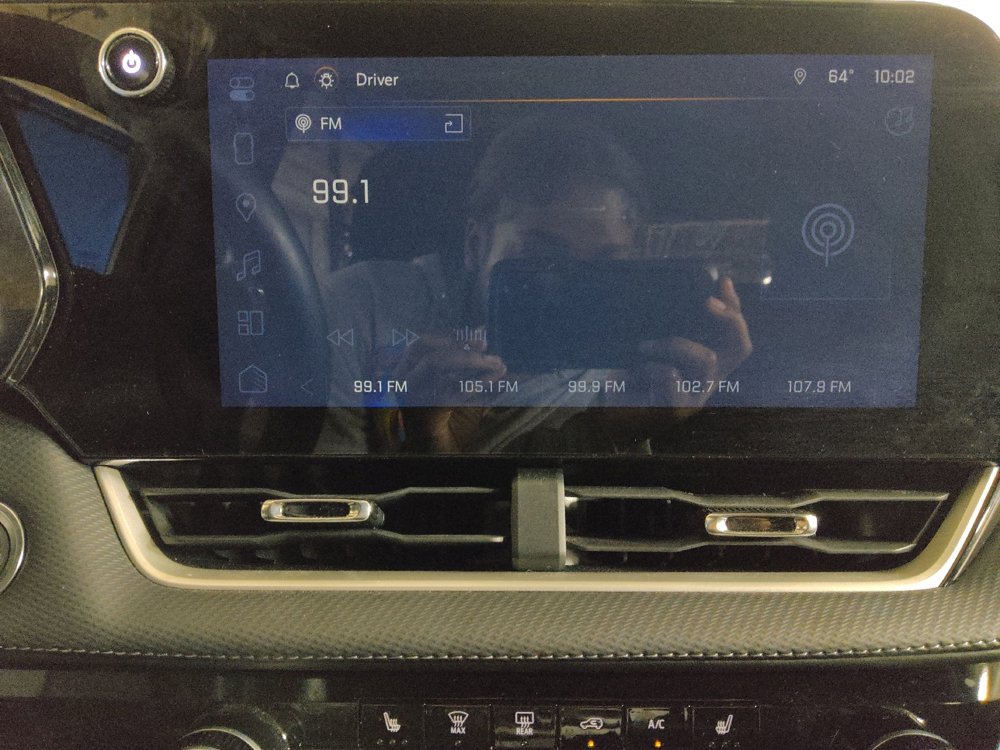 Used 2025 Chevrolet Equinox LT image 25