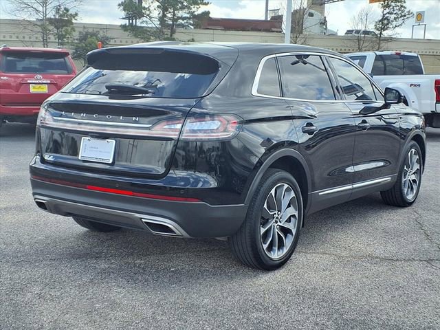 Certified 2023 Lincoln Nautilus Reserve image 2