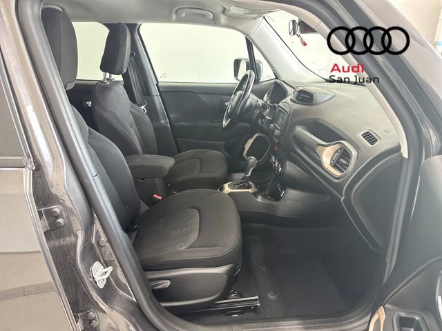 Used 2017 Jeep Renegade Latitude image 25