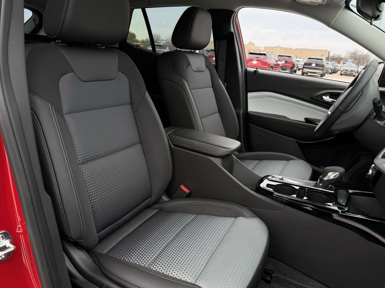 New 2026 Chevrolet Trax LT w/ Driver Confidence Package image 24