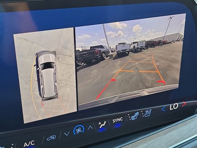 New 2025 Chevrolet Suburban High Country image 15