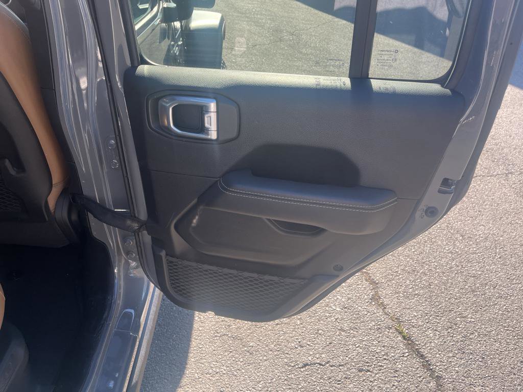 Used 2021 Jeep Wrangler Unlimited Rubicon 4xe image 41