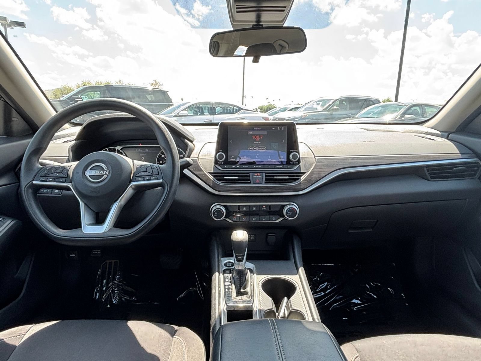 Used 2026 Nissan Altima 2.5 SV FWD image 32