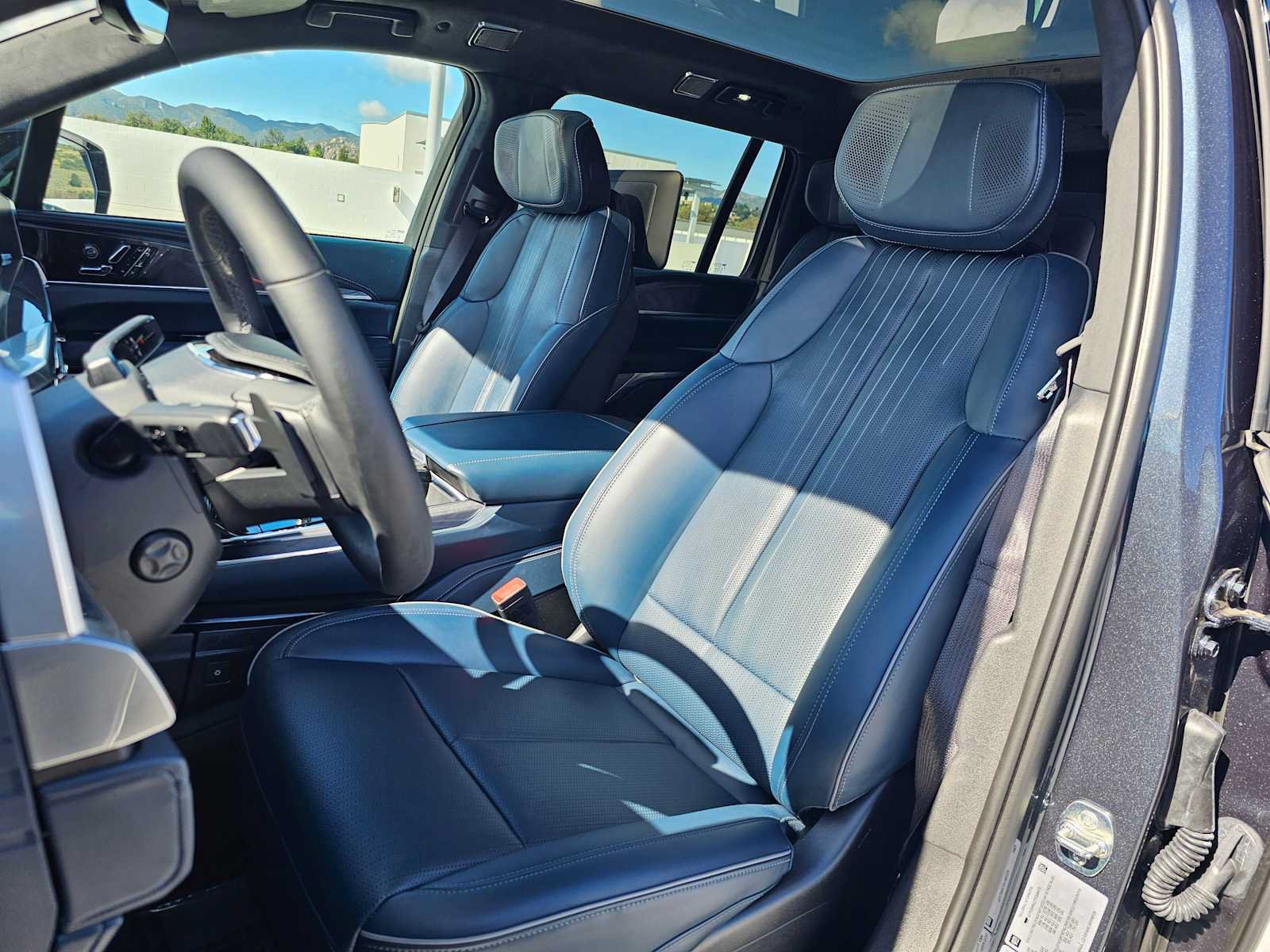 New 2026 Cadillac Escalade IQL Luxury AWD/4WD image 26