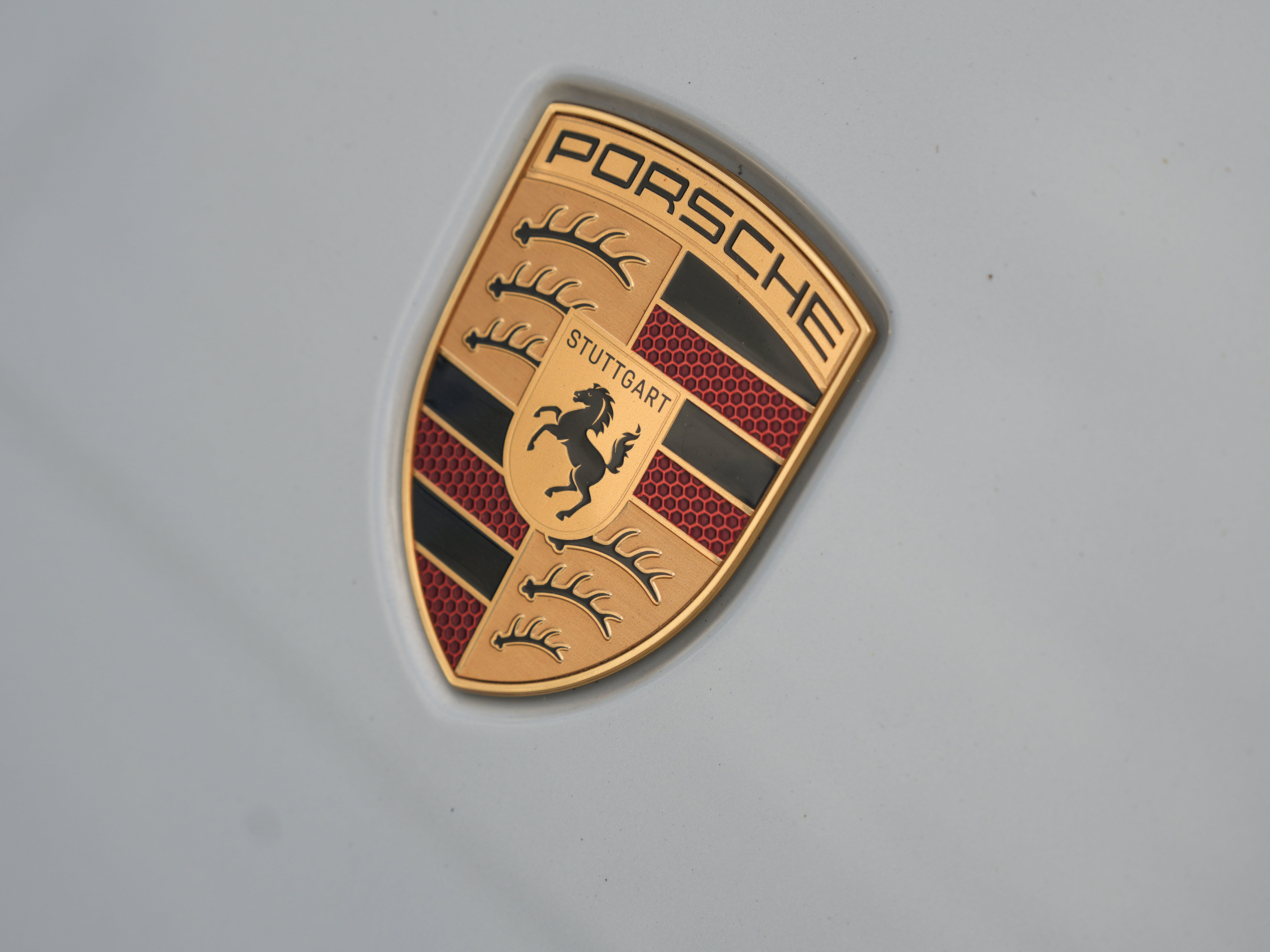 New 2026 Porsche Taycan 4S AWD/4WD image 25